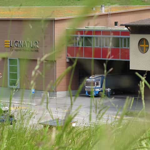 Bürobau Lignatur AG