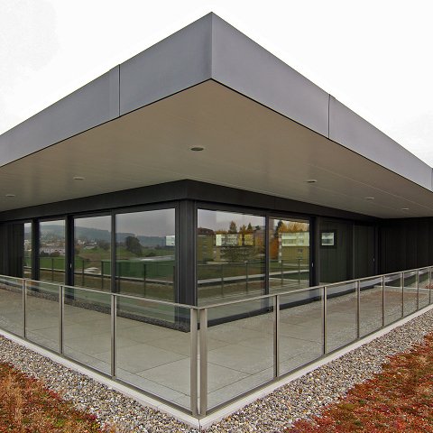 Attikadach Wäscherei Bernet